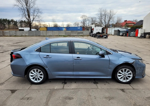 Toyota Corolla cena 44034 przebieg: 3400, rok produkcji 2022 z Radzymin małe 137